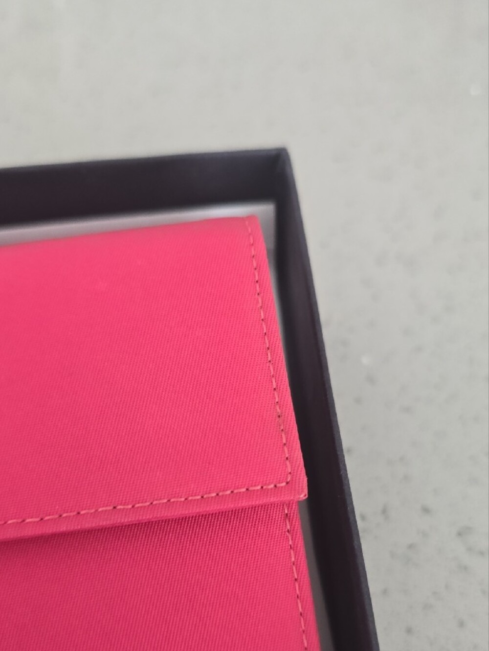Prada Hot Pink Bifold Wallet - Picture 3 of 13
